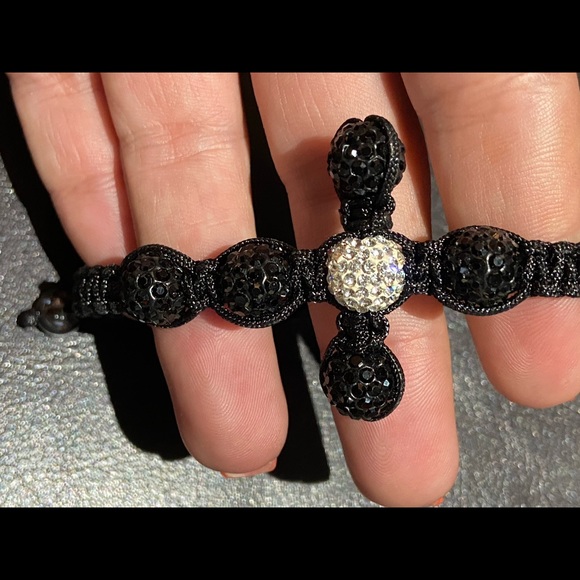 Crystal & Hematite Cross Design Macrame Bracelet - Picture 5 of 9